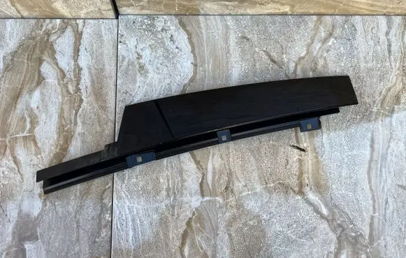 Volvo C40 Windshield trim 32368587