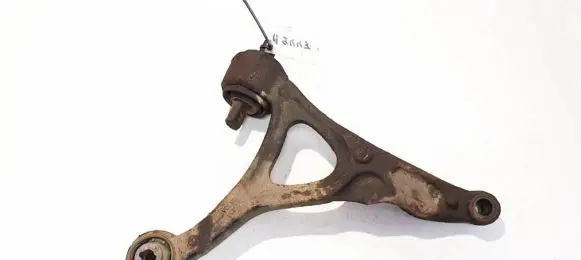 Volvo XC90 Front lower control arm/wishbone