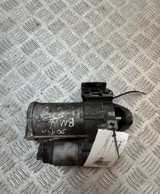 BMW 1 F20 F21 Starter motor 8571905