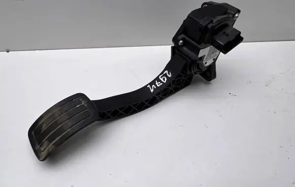 Citroen Jumpy Accelerator throttle pedal 9674829780 1144956 86ET40