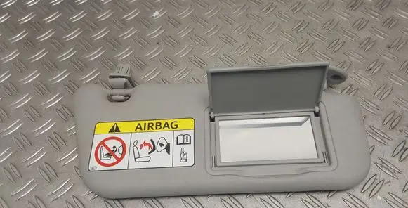 Sun visor