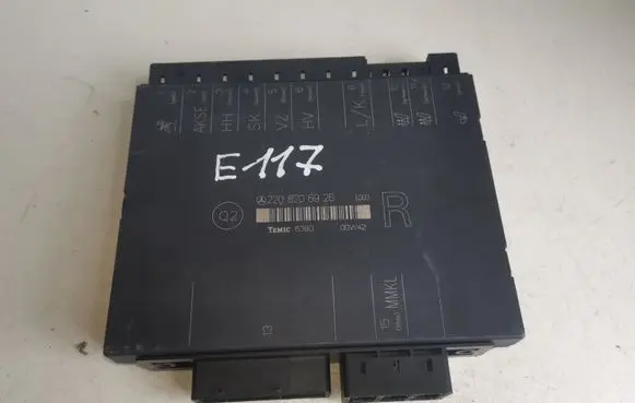 Mercedes-Benz S W220 Seat control module 2208206926