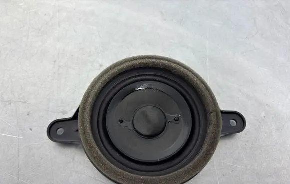 Audi A6 S6 C7 4G Front door speaker 4G0035454