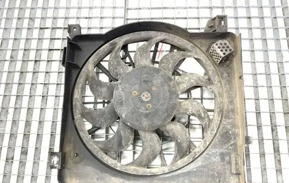 Opel Astra H Fan set 3135103909