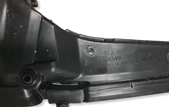 Audi A4 S4 B9 Cabin air duct channel 8W1819726A