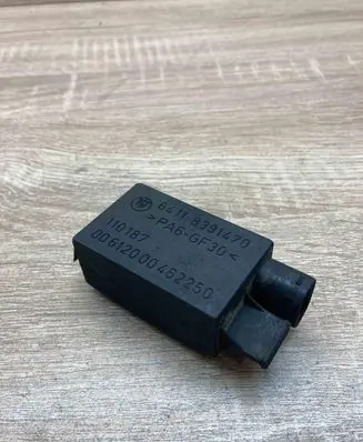 BMW X5 E53 AUC sensor 8391470 AUXILLARYFANSENSOR