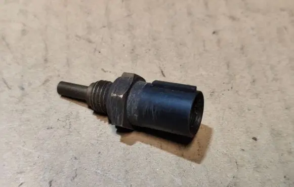 Chrysler Sebring (ST-22 - JR) Coolant temperature sensor 
