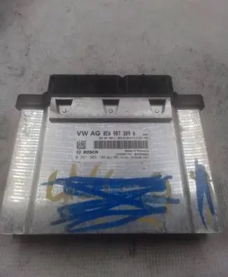 Volkswagen Golf VII Engine control unit/module 0EA907309A 0261S09103