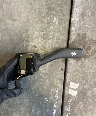 Opel Vivaro Wiper control stalk 93863403 ME1061264