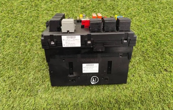 Mercedes-Benz S W221 SAM control unit A2215403862 A2215454832