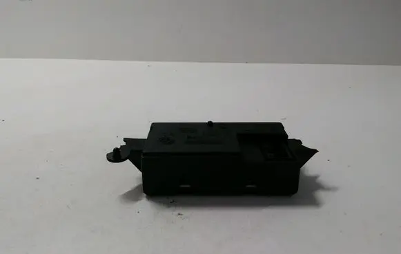 Peugeot Boxer Antenna control unit 1331247080