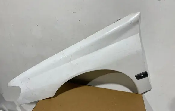 Peugeot 406 Fender 7840F4