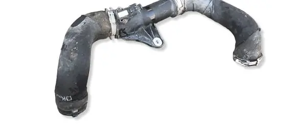 Audi A4 S4 B8 8K Intercooler hose/pipe 8K0145673E