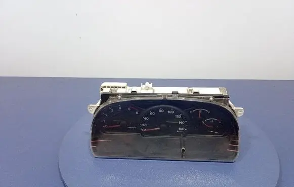 Speedometer (instrument cluster)