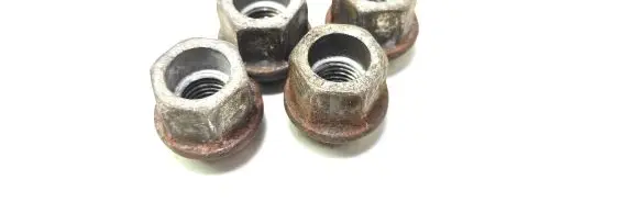 Opel Astra J Nuts/bolts 