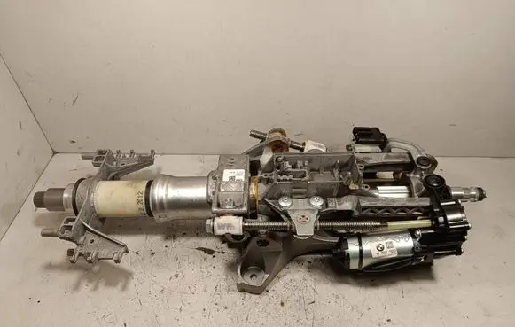 BMW 7 F01 F02 F03 F04 Steering wheel axle P107687 1056004