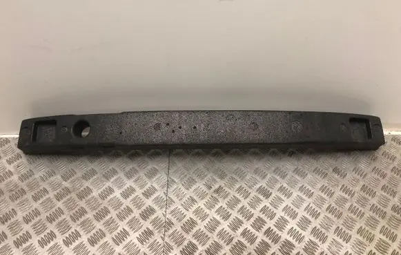 Fiat 500L Front bumper foam support bar 