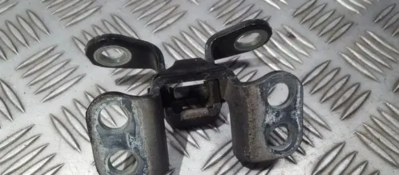 Toyota RAV 4 (XA20) Tailgate/trunk/boot hinge