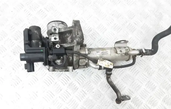 Volvo V50 EGR valve cooler 880765R