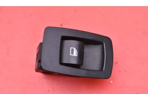 BMW X3 E83 Electric window control switch 9113773