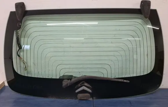 Citroen C1 Rear windscreen/windshield window 