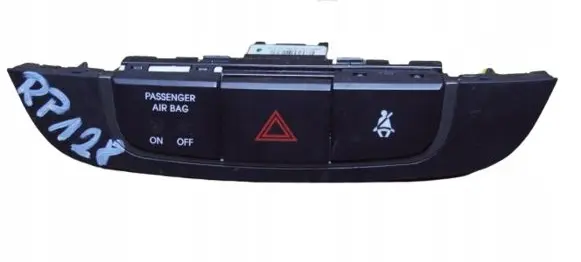 Hyundai ix35 Hazard light switch 847402S350