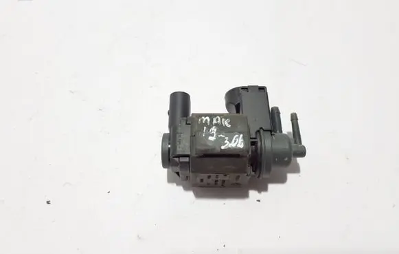 Porsche Macan (95B) Turbo solenoid valve 06M906609