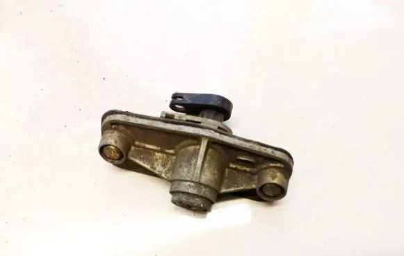 Ford Mondeo Mk III Tailgate exterior lock ur202803a