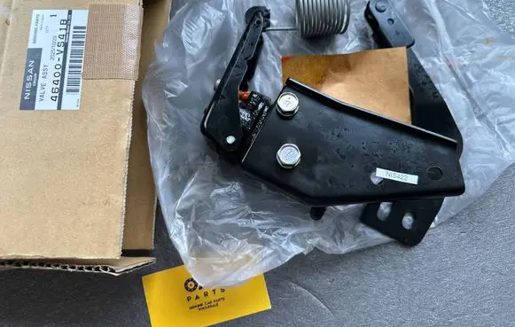 Nissan Patrol Y61 Brake central valve 46400VD201 46400VS42B