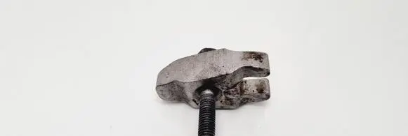 Citroen C3 Fuel Injector clamp holder