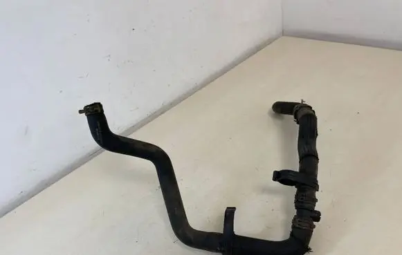Opel Vivaro Engine coolant pipe/hose 8200522662B 93857702
