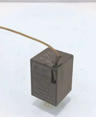 Volkswagen Transporter - Caravelle T4 Other relay 1H0955529 72HV603