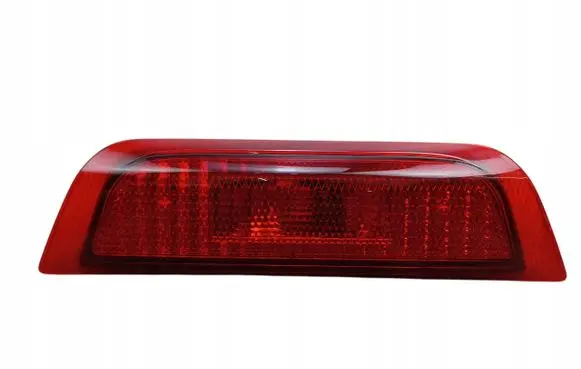 Nissan Micra Third/center stoplight