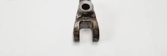 Opel Zafira B Fuel Injector clamp holder FGPB148