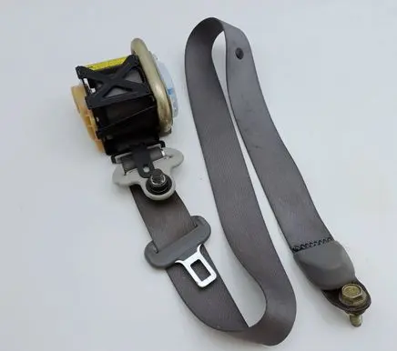 Mazda 6 Front seatbelt 0431093