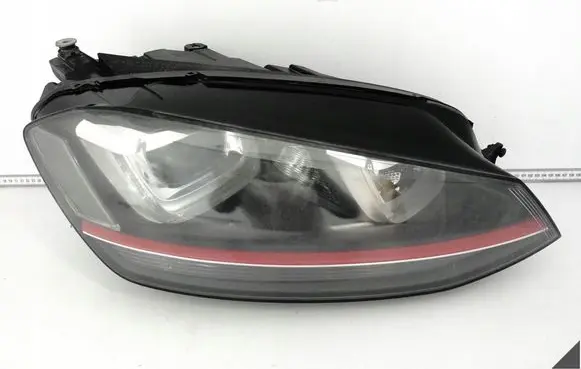 Volkswagen Golf VII Headlight/headlamp 5G1941752A