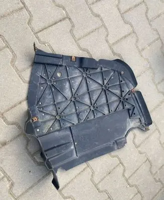 BMW 3 E90 E91 Rear underbody cover/under tray 7070141