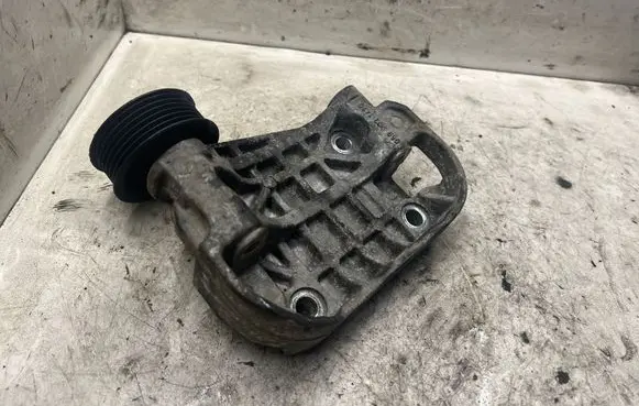 Audi Q7 4L Generator/alternator bracket 059903143Q