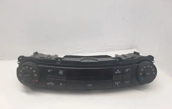 Mercedes-Benz E W211 Interior fan control switch 2118303090