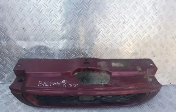 Suzuki Baleno EG Front grill 7211164g00 72111-64g00