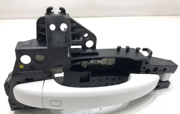 Rear door exterior handle