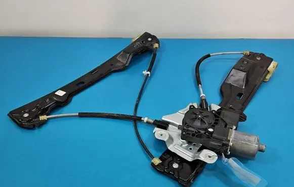 Opel Astra J Front door window regulator with motor 13350759 IMPRK1584119