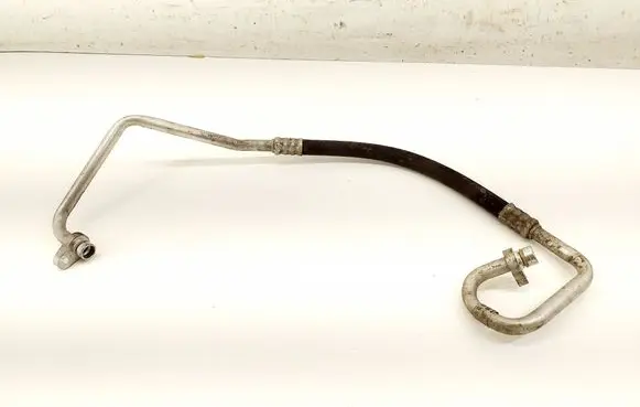 Air conditioning (A/C) pipe/hose