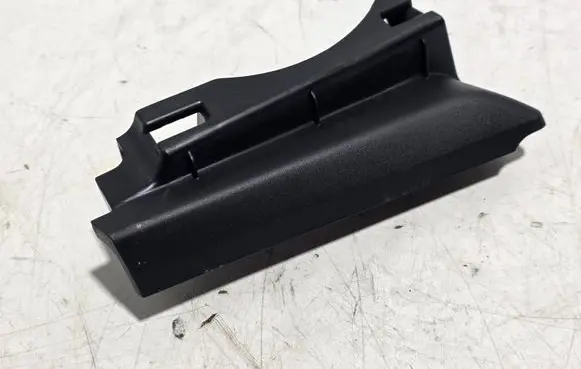 Toyota C-HR I Other interior part 67492F4010