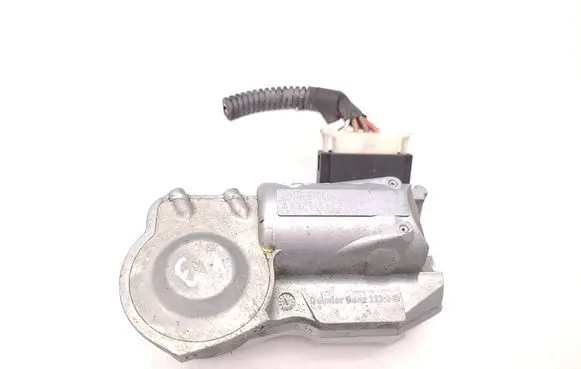 Mercedes-Benz Sprinter W906 Steering wheel lock A0375456132 0023687000420101