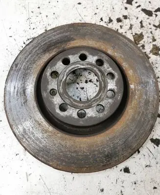 Volkswagen PASSAT B8 Front brake disc