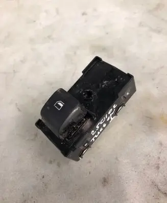 Hyundai Tucson IV NX4 Electric window control switch 93581