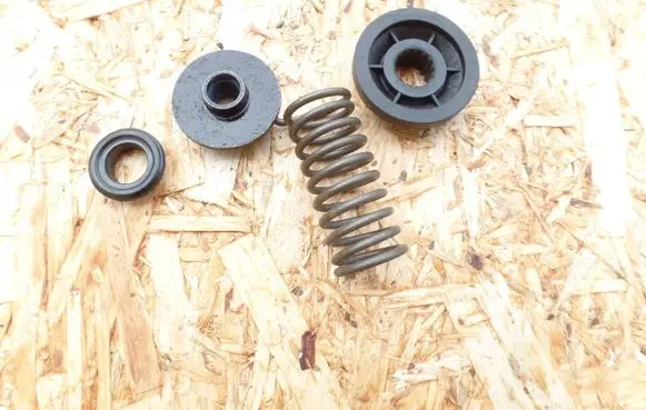 Opel Corsa D Seat back rest lock catch 