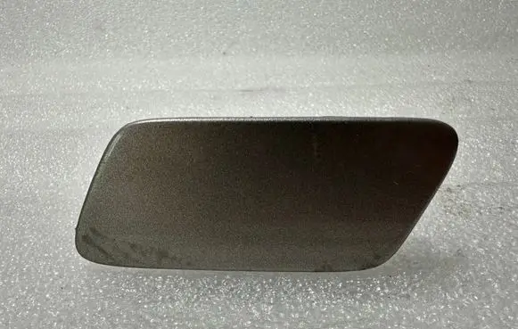Volkswagen PASSAT B7 Headlight washer spray nozzle cap/cover 3AA955109