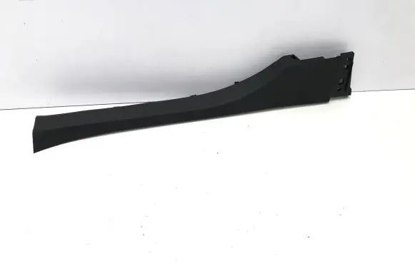 Foot area side trim